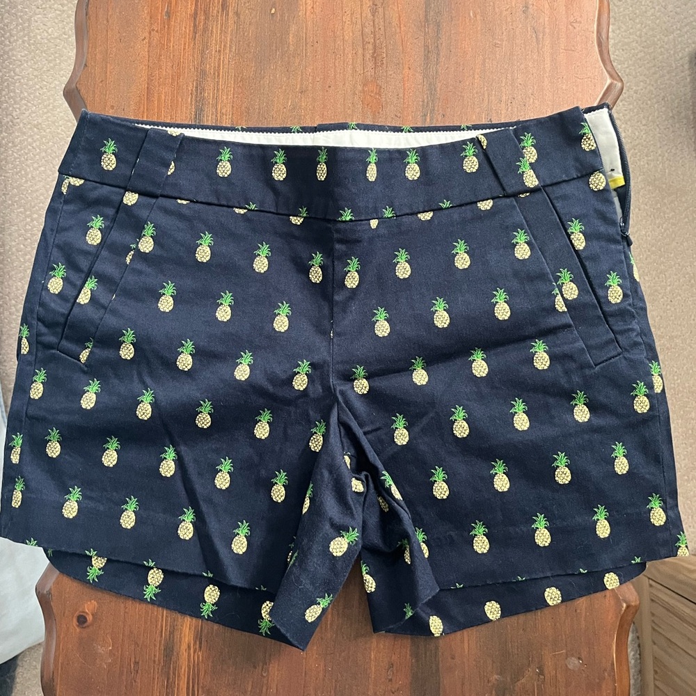 ✨2/$20 | J. Crew Pineapple Print Stretch Shorts